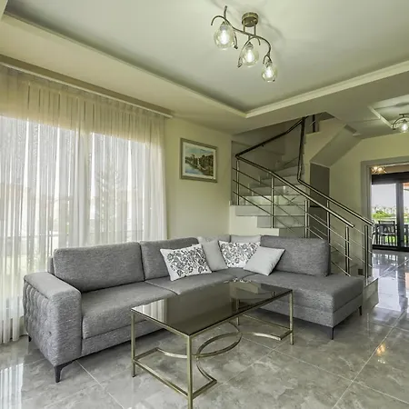 Flat W Shared Pool And Balcony 8 Min To Villa Belek